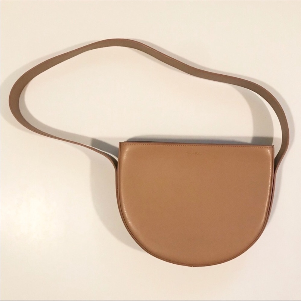 Tan shoulder bag